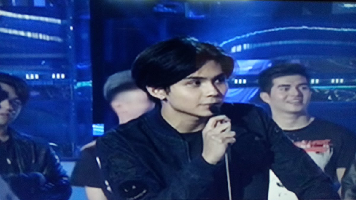 SuperPAUPAO's tweet photo. 😂😂😂 @HT_Ryle 
#ShowtimeNanJUNEkaNaNaman https://t.co/Oc1F36cg9w