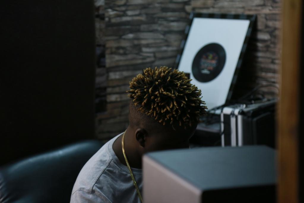 QuazorYGE's tweet photo. Music is a calling https://t.co/llxIPPGqb3