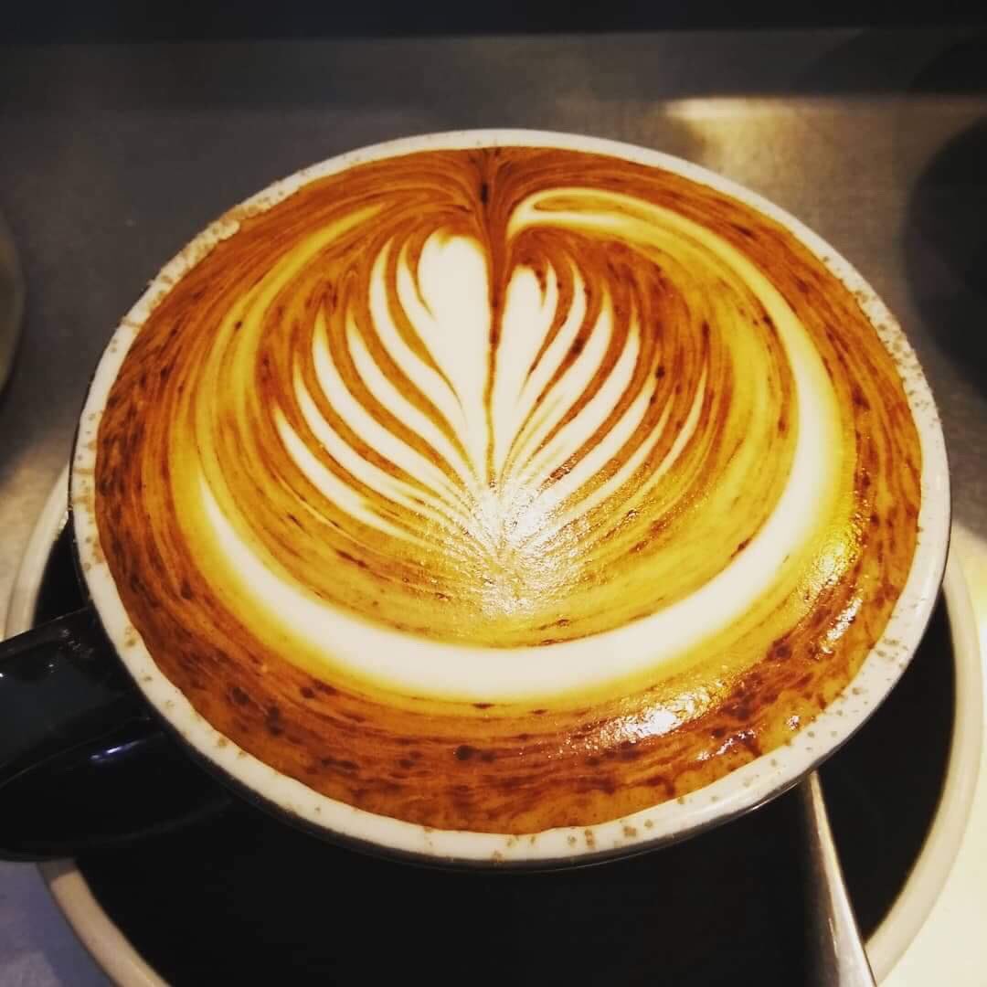 cafe_ginger's tweet photo. Just a few snaps of Mariah’s coffees from the last couple of weeks 😁👍☕️ #latteart #latteartist #coffeeart #coffee #takeawaycoffee #heartcoffee #ferncoffee #scorpiantail #rosetta #heart #fern #pretty #prettycoffee #deliciousbites #freshcoffee @RichmondMall1 https://t.co/uFMihRVe3T