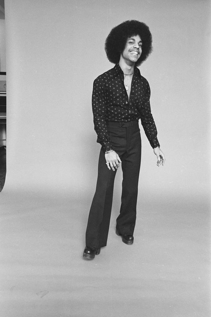 Tribeca's tweet photo. “When I’m writing songs, some days the pen just goes. I’m not in charge and I’m almost listening outside of it. That’s when I realize that we all have to start looking at life as a gift.” On the 60th anniversary of his birth, the fascinating, fantastic, and deeply missed Prince: https://t.co/pivuWDZmFn