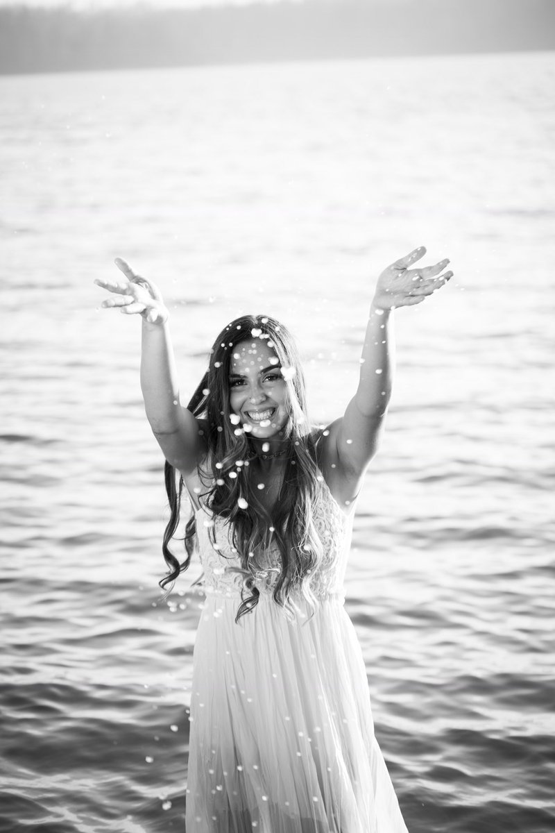 elisemartinii's tweet image. well it’s about time✨ #24hoursleft