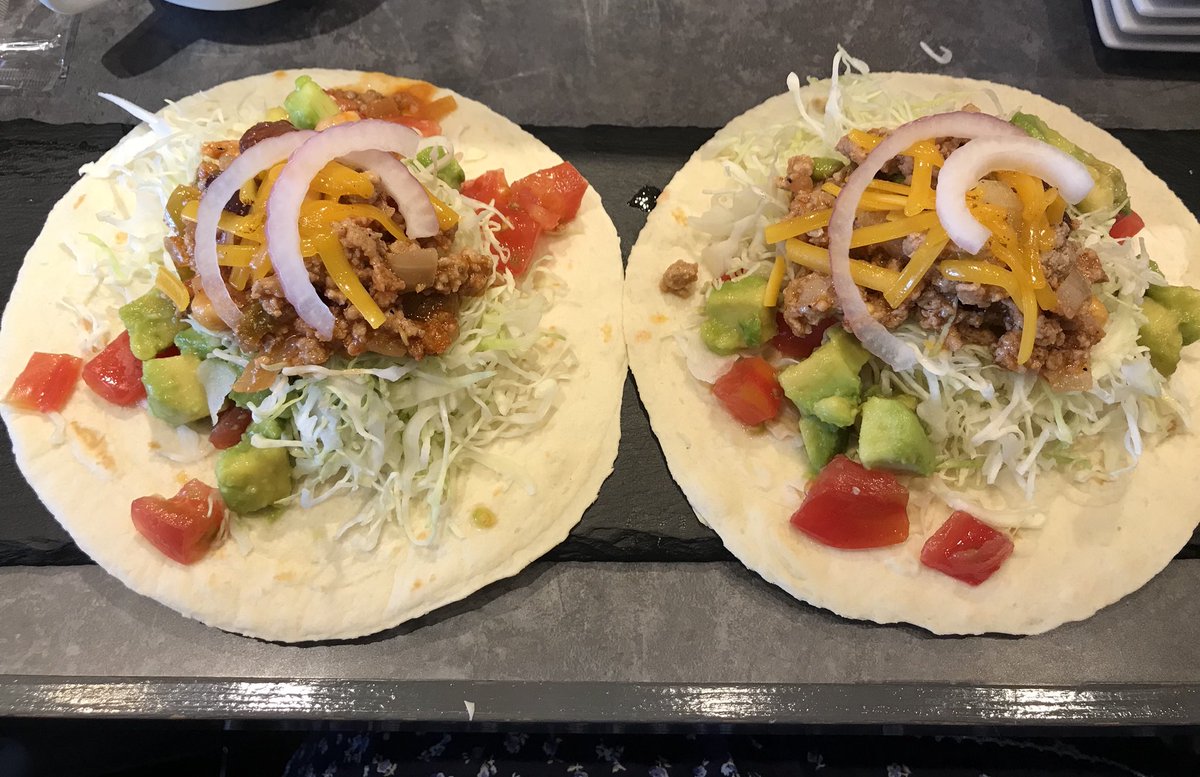 Torael No Twitter Today S Lunch タコス 赤坂バル横丁 ワンコインランチ ヘルシーランチ ご馳走さまでした タコス 赤坂見附ランチ 赤坂見附駅 赤坂バル横丁 Chopshop ワンコインランチ ヘルシーランチ インスタ映え ランチ 今日のランチ T