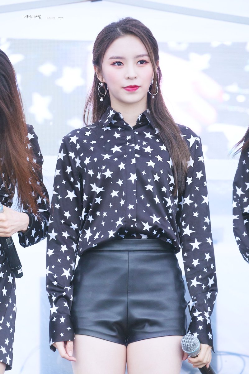 YourSeason1102's tweet photo. 180512

#CLC #ELKIE #엘키 #庄锭欣
@CUBECLC https://t.co/eWElOQqu0m