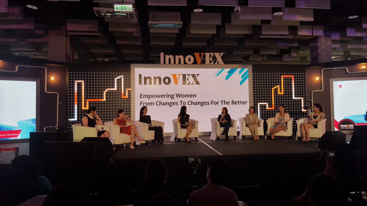 Good vibes from amazing women during 'Women Enterpreneurship' panel at <a href="/InnoVEX3/">InnoVEX</a>. Thanks girls for all your inspiring stories! #girlpower Cc: @GirlsinTech