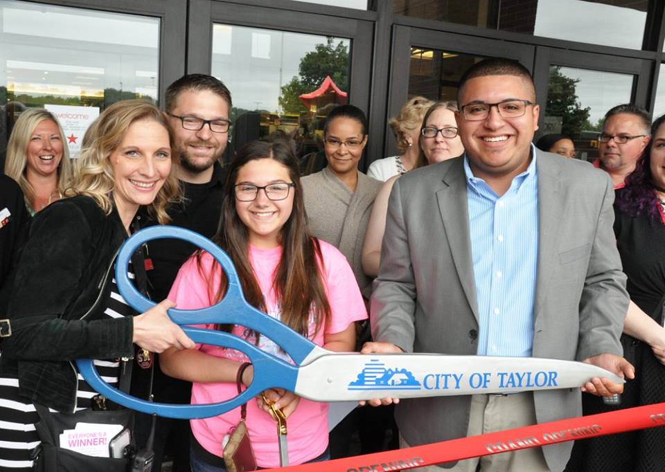 Alex4Council's tweet photo. Happy to cut the ribbon at the grand opening of @Macys Backstage at Southland Mall in Taylor! https://t.co/Isq5v0zk6Y