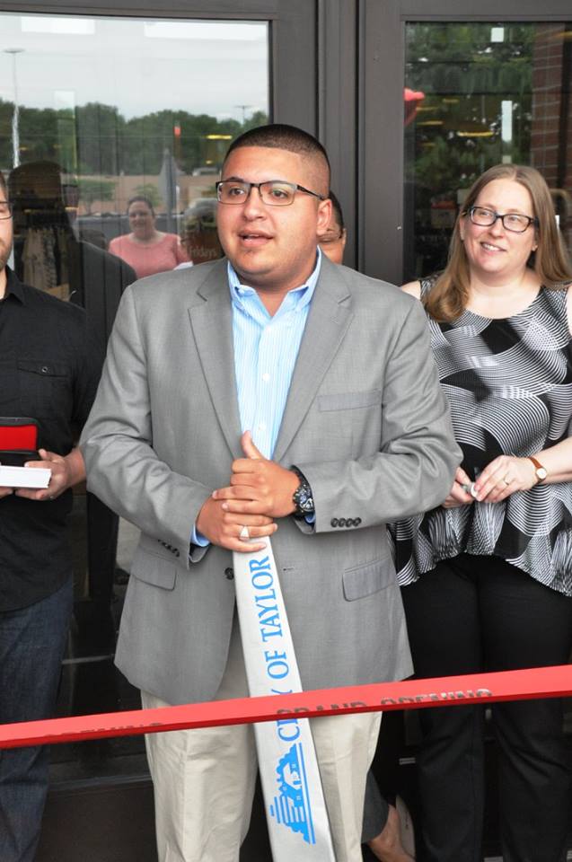Alex4Council's tweet photo. Happy to cut the ribbon at the grand opening of @Macys Backstage at Southland Mall in Taylor! https://t.co/Isq5v0zk6Y