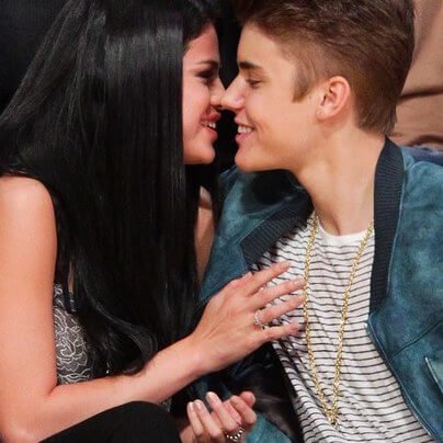 DMaphatsoe's tweet image. Love birds