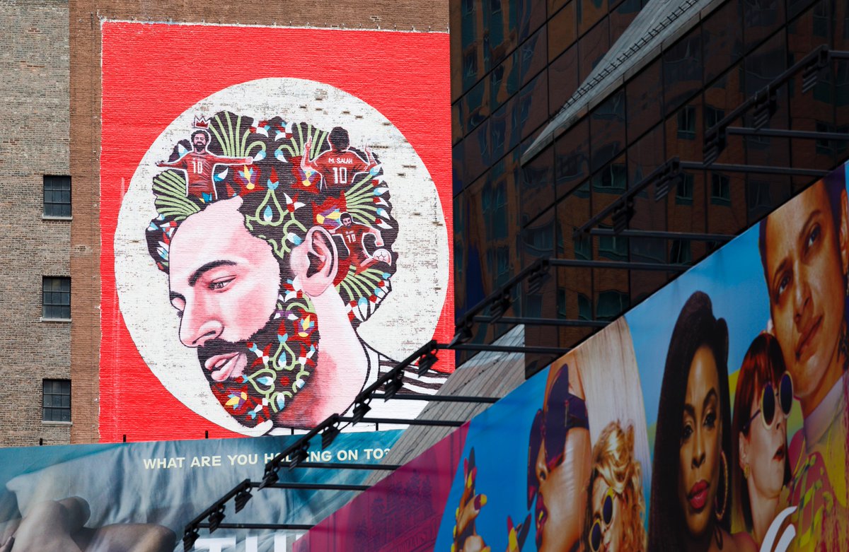 Soccer_Laduma's tweet photo. Even in Times Square, New York, Mo Salah's face can be seen. #LargerThanLife https://t.co/lZkddPeT6N