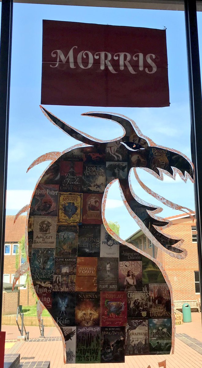 Bibliodd's tweet photo. Thank you to @uksla School Librarian @lucasjmaxwell your presentation was inspirational & @glenthornelrc a generous host for #SLASurrey Branch AGM #GreatSchoolLibraries #Booklings #MakerSpace https://t.co/WyQeboXCvh