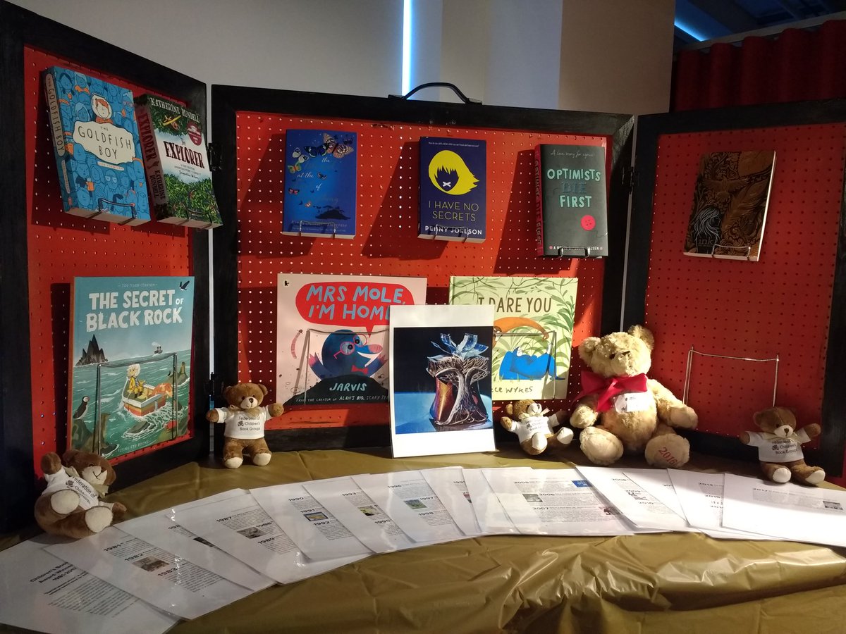 pennyjoelson's tweet photo. Lovely evening last night @Foyles @FCBGNews FCBG 50th anniversary reception. How special that #ihavenosecrets is in the top 10 in such a special year! https://t.co/WpGLiznGV8
