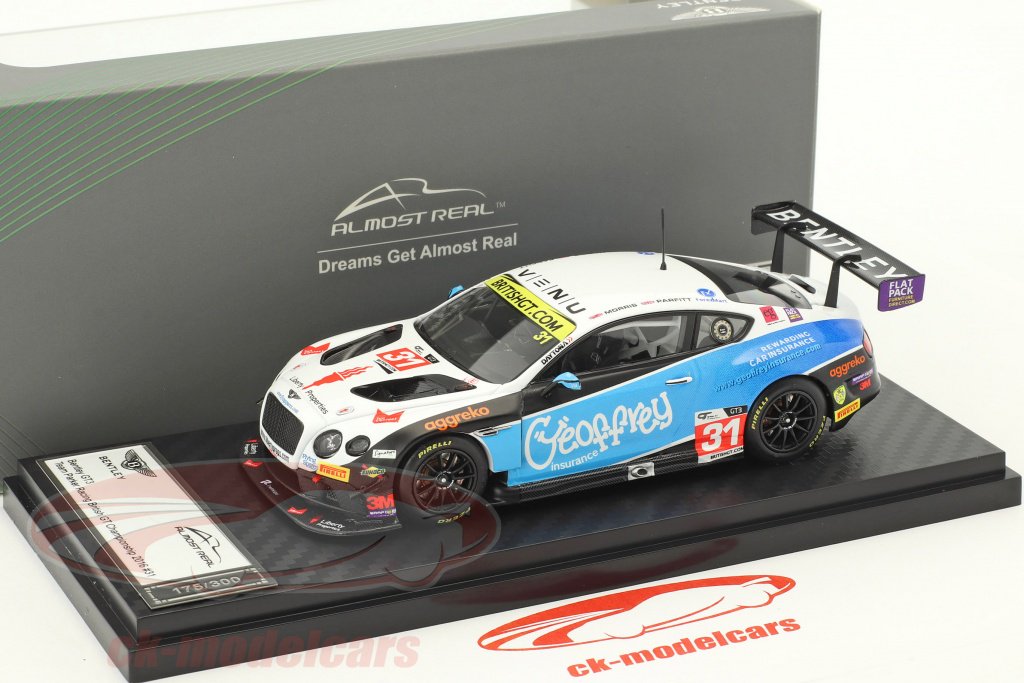 CkModelcars's tweet photo. #Bentley #Continental #GT3 No. 31 #BritishGT championship @BritishGT 2016 Team #ParkerRacing #modelcars #modellautos scale 1:43 by #AlmostReal lim 300 pcs https://t.co/ffz5aMHall https://t.co/CCztH0t3h6