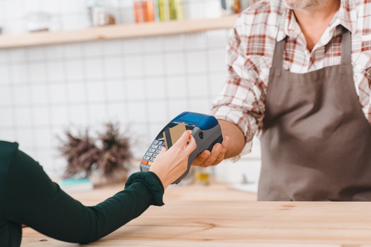 KalixaGroup's tweet photo. Our CEO @KHedjri shares his perspective on the major transformation of point of sale. Click to read more!
https://t.co/zFTFSiOIAF https://t.co/GuTmWw1NIM