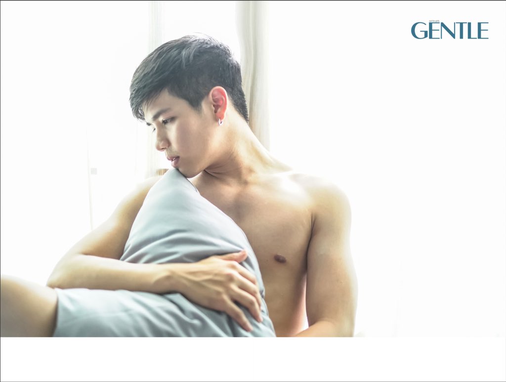 MagazineGentle's tweet photo. พร้อมให้ดาวน์โหลดแล้ววันนี้ 

Gentle Magazine “Ice Panumas”
>>>  https://t.co/yagSTh3vjB https://t.co/q7GuSqbErJ