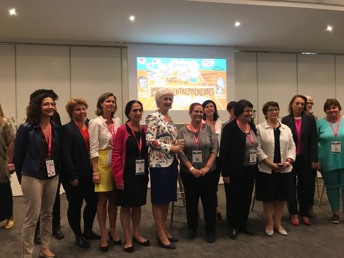 marieeloyfdeb's tweet photo. 79% des femmes entrepreneures se lancent sans aucun financement. Pour bouger les lignes et permettre de voir grand et créer des entreprises viables, @mccapobianco @mabanque_bnpp annonce ✨ 2 milliards de crédits dédiés aux entrepreneures 👏👏👏
@ConnectHers #OnBougeEnsemble https://t.co/7QWL0D4Ncl
