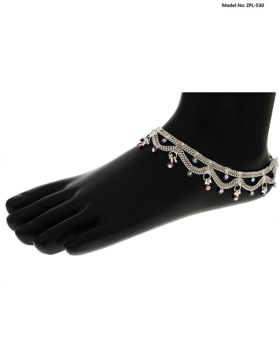 AnuradhaArts's tweet photo. Buy Designer Silver Anklets from d Exquisite latest collection of Anuradha Art Jewellery. To see more designs click on the above link:  https://t.co/JUAZXIxoM1
#fancyanklet #payal #designerpayal #fancypayal #designeranklet #fancyanklets 
#HealthKiBaatPMKeSaath  #ThursdayThoughts https://t.co/AqMwWoTgca