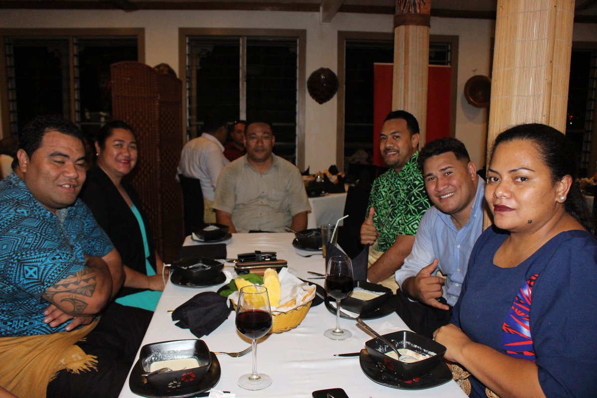DigicelTO's tweet image. Digicel host the opening reception for delegates from the University of Oxford &amp;amp; the Asia Pacific Network Information who will be in Tonga for meetings &amp;amp; workshop regarding Information Security.
#DigicelTonga #MEIDECC #YourDataNetwork #Cyberbullying