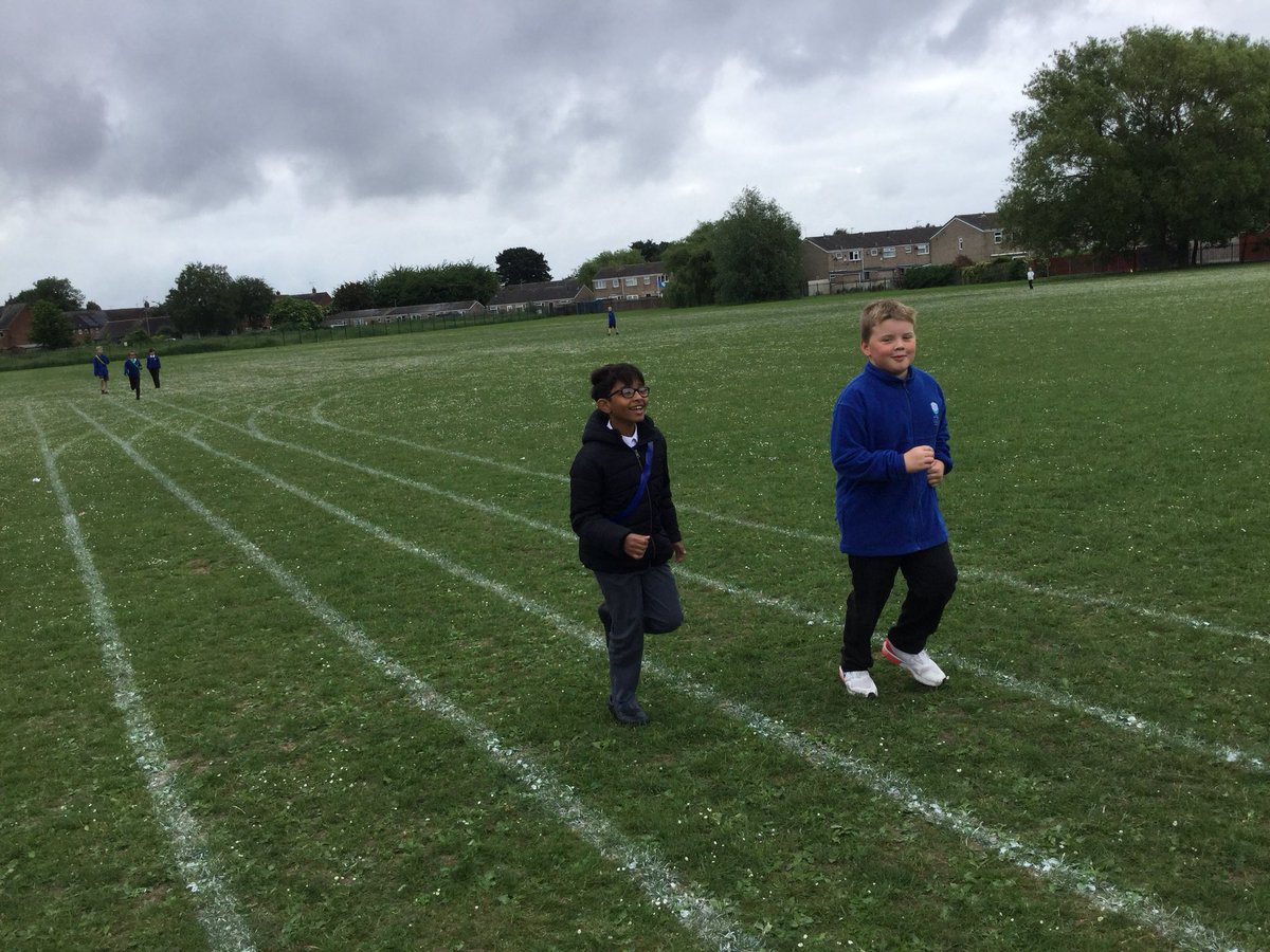WoldAcademy's tweet photo. Good morning! How about a morning #onemilewalk ?
Some kids chose to run theirs. https://t.co/aWXoOMx6Ta
