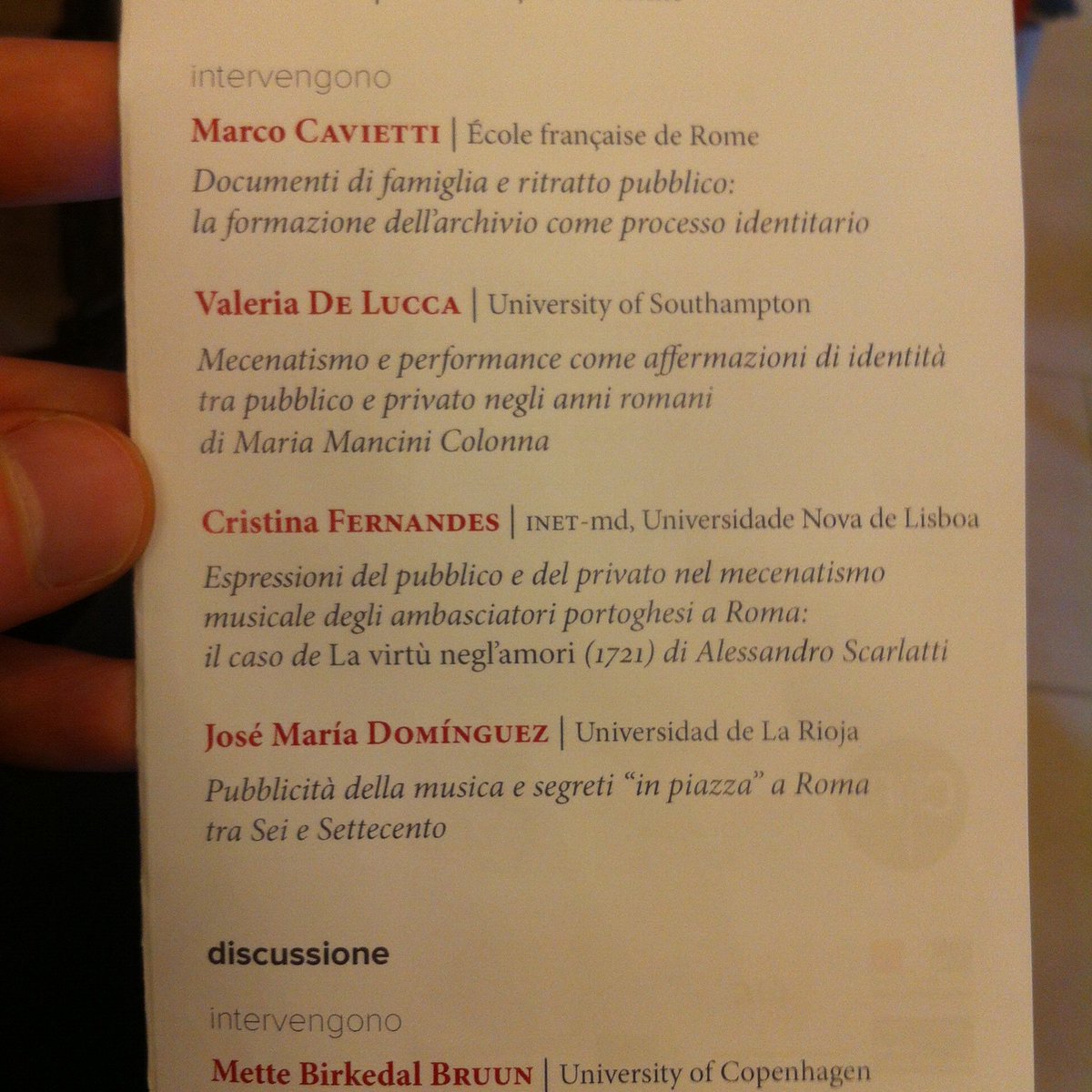 We've started! If you're in Rome, you're still in time to join us!
#public #privacy #earlymusic #earlymodern #twitterstorians