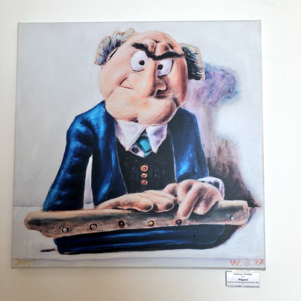 nathanbroon's tweet photo. Quite liking the art at this conference! #DDSummit18 https://t.co/xAmV2fn8NP