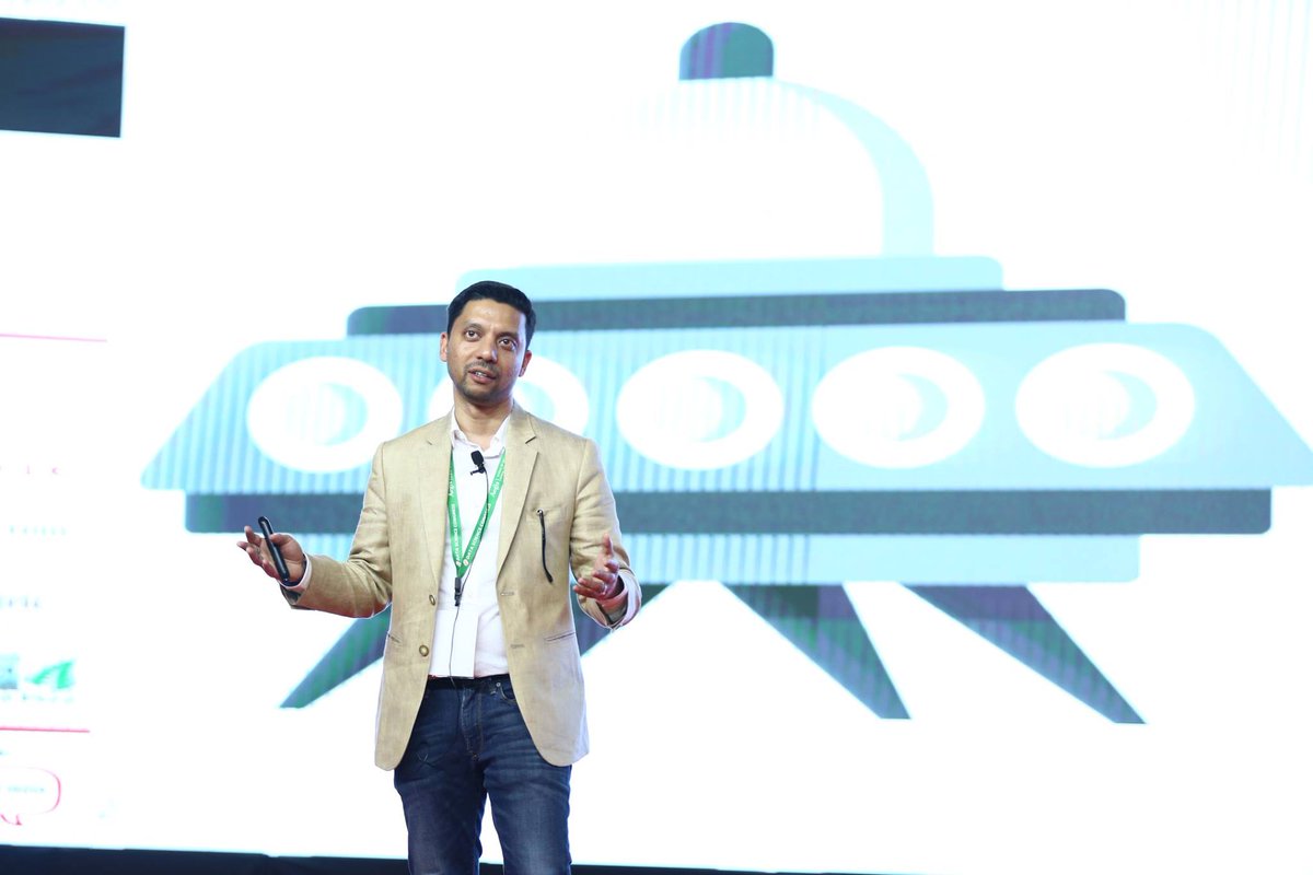 Lymbyc's tweet photo. Watch @satymohanty 's keynote session at @dscongress and see how #leni #worldsfirstvirtualanalyst brings #intelligence to life! #datascience #analytics2030 #AI #ML #NLP https://t.co/IizuhHjpCz. For more on Leni, visit https://t.co/4kOUZOlETQ https://t.co/1cNQ1HSzJQ