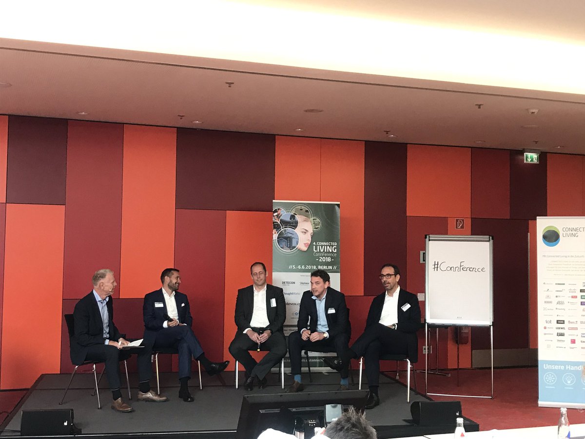 YourHomeKnowsIT's tweet photo. @VWheute berichtet über den Block #Insurance und #Finance auf unserer #ConnFerence. Die #Digitalisierung treibt die Branche bereits seit langem um und rüttelt dabei an manch gefestigten Strukturen. Darüber wurde heiß diskutiert:
https://t.co/mCm7boVYOZ
#Versicherung #SmartHome https://t.co/MyGup4eFlV