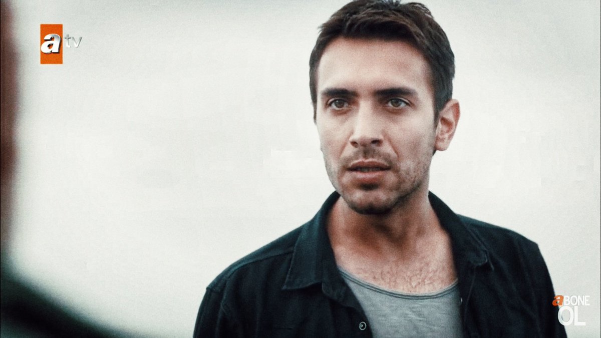 Sevme lan beni
Hıyar herif
Ateşli nedu da!
• #SenAnlatKaradeniz 
• #TahirKaleli