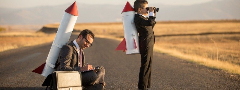 bloomecosystem's tweet image. We talked with @MarkCWinters about the must-read #business book "Rocket Fuel." Here’s what he told us. #BusinessDevelopment #smallbiz #success
buff.ly/2JA74Cb