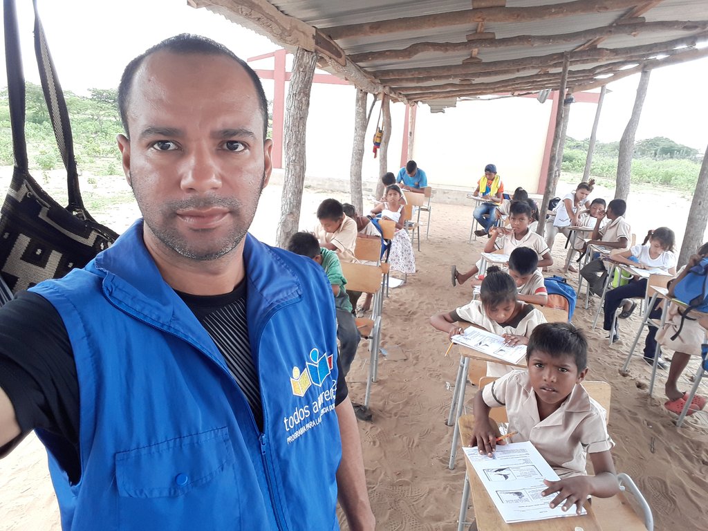 benitezpcesar's tweet photo. Por una educación más equitativa e incluyente #PTATransforma @PTA_Colombia  @Mineducacion @infopresidencia @YanethGiha @petrogustavo @angelamrobledo @IvanDuque @RamirezMarthalu @juliandezubiria @SuperTeaching @lpuellol @SvivisBernal @ingridpcalderon @alexander_romer https://t.co/yIrWZ09EPD