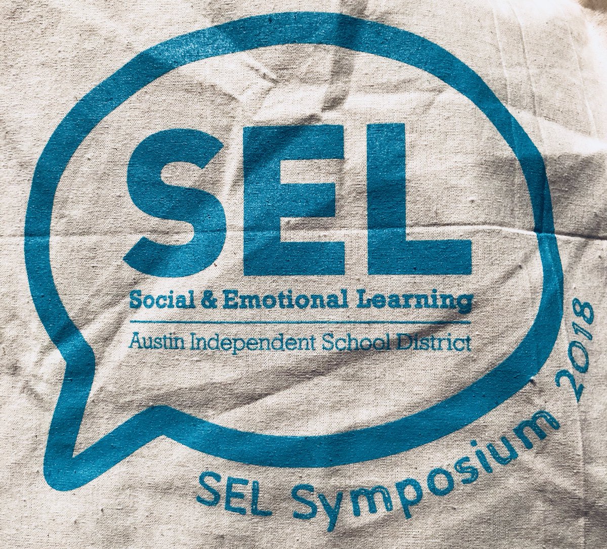 Leahgilbert30's tweet photo. Ready for a great day at #SELsymposium @AustinISDSEL #nicebag https://t.co/qgZ6aKICWF