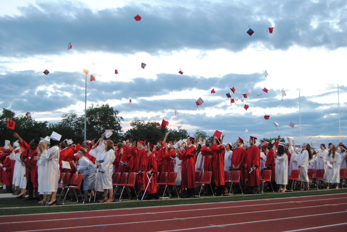 WASDSchools's tweet photo. Good morning, Millionaires! It's a beautiful day for graduation! Congrats to all our graduating students. Tonight's ceremony begins at 7 & will be held at STA Stadium. πΒ #WAHSGrad18
You can watch the live stream of @WAHSwasd 147th Commencement here: https://t.co/PTvywAdUUC https://t.co/SbGtgpnkVt