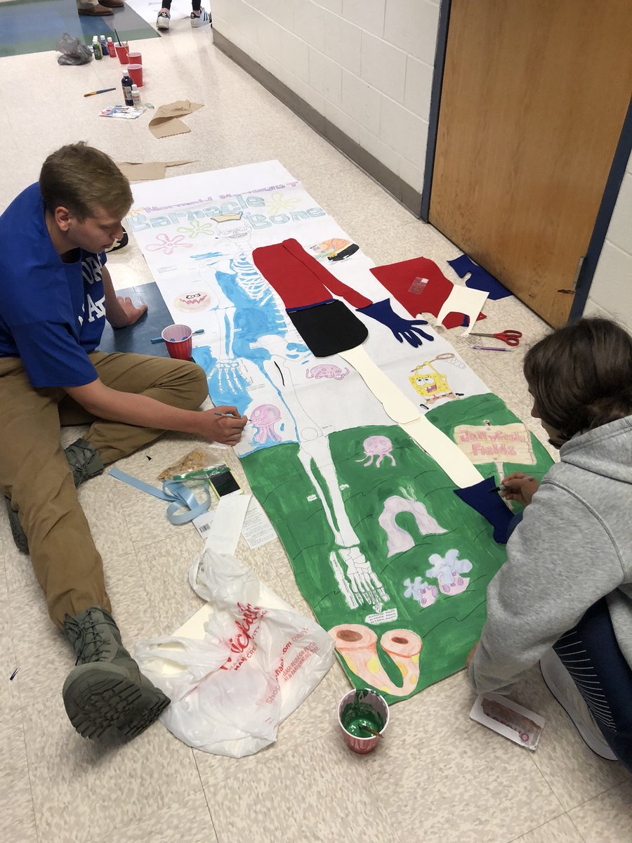 mrnickscigeek's tweet photo. #MrKuroski #Anatomy classes working on the posters.  Mr Kuroski however needed to do a little surgery on one.  Hang it there Pitbone! Best time of the year!  It’s a sign that summer is just around the corner. https://t.co/ALhXfHr2ot