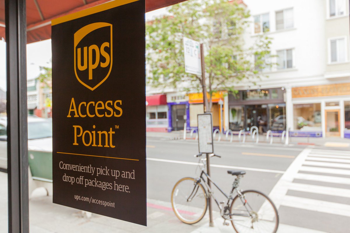 UPS_CH's tweet image. Sie wollen den ganzen Tag nicht auf die Zustellung Ihres Pakets warten? Wir haben die Lösung! Jetzt können Sie Ihr Paket an einem #UPSAccessPoint schicken und an Ihrer Bequemlichkeit abholen.   bit.ly/2sTu3hx