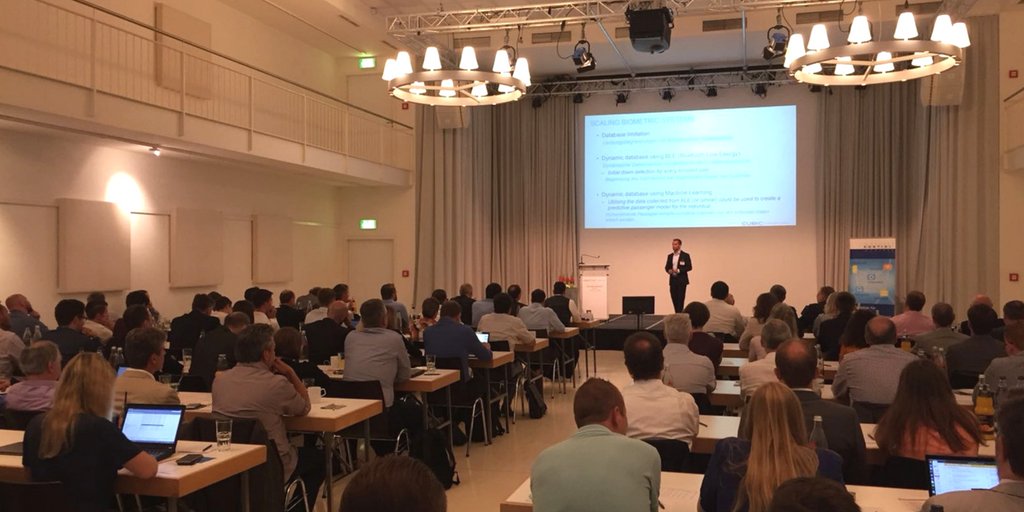CubicTS's tweet photo. Packed house for Niosha Kayhani as he talks #gatelessgateline at #Kontiki Conference in Munster, Germany. #WeAreCubic #CubicInnovation #NextCity https://t.co/0lXxuqUJTB