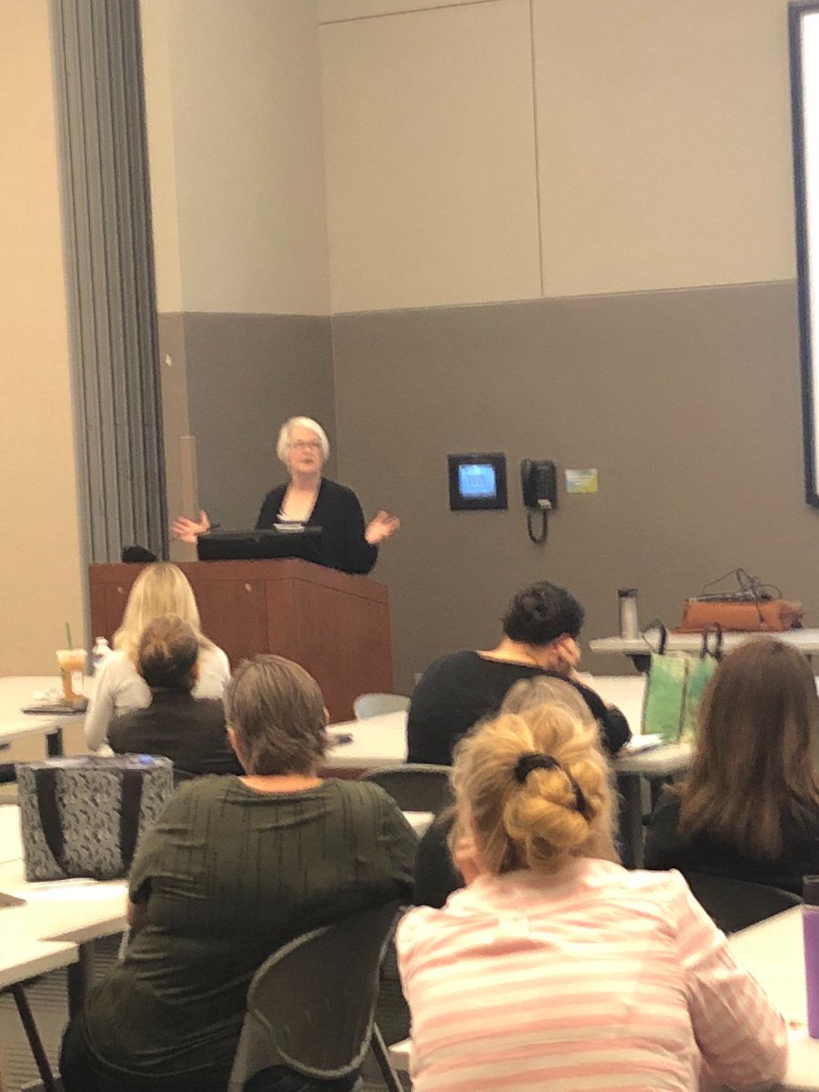 jbkarbo's tweet photo. Dayle Hayes is getting us started the right way at our #FeedTheSenses Aesthetic Eating culinary workshop today!!! #SchoolMealsThatRock #ESC11SC18 #Broccoli https://t.co/xQvRzNoNNX