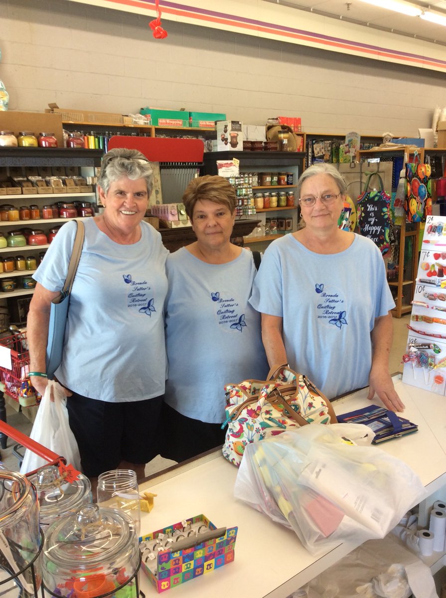 MrsButterflyn's tweet photo. #BestFriendsTODAY   Norma Brenda and Janet from 3 different states we have met at Brenda’s for last 4 yrs for a quilting retreat.. we met online https://t.co/YuSfwHGUBc