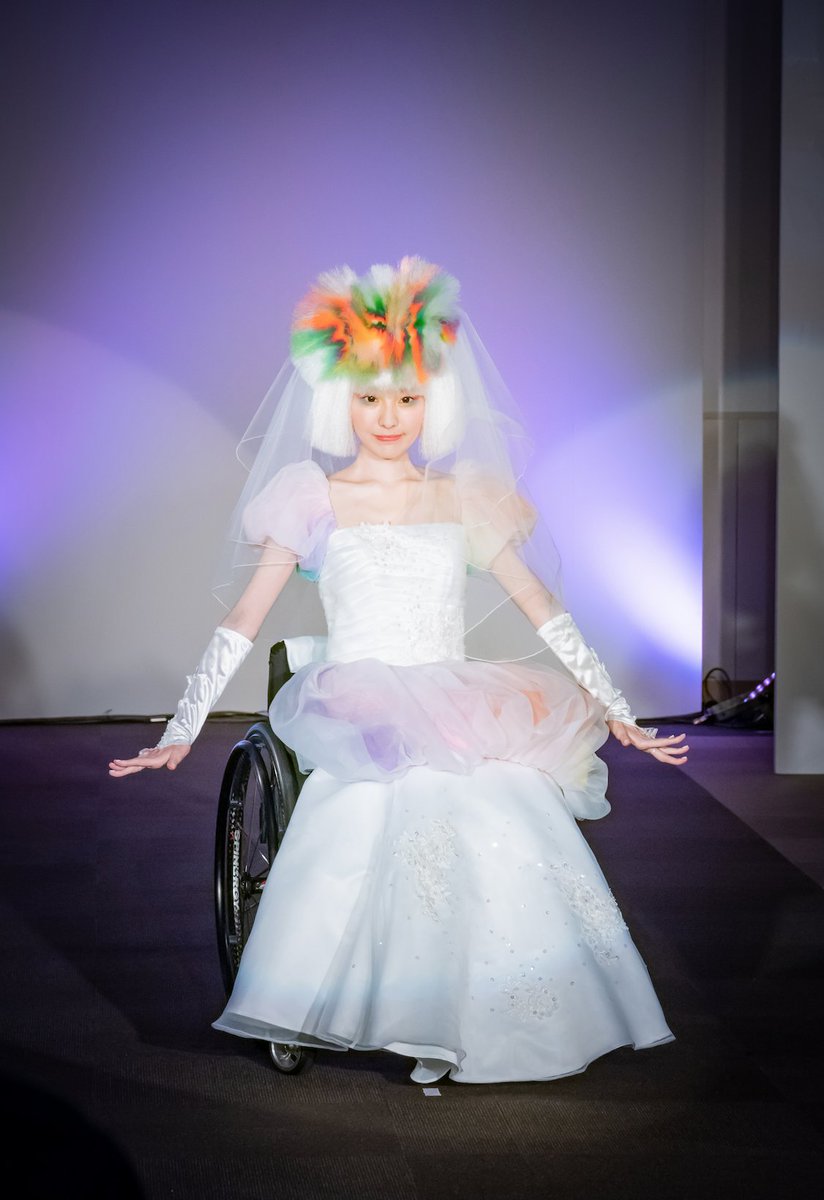 映画監督 帆根川 廣 Fd3s Rx 7 21年目 心のバリアフリー ファッションショー 写真解禁になりました 資生堂トップヘアメイクアップアーティスト原田忠氏によるヘアメイクショーに出演してくれた踊り手 あやなななさん 綺麗すぎた