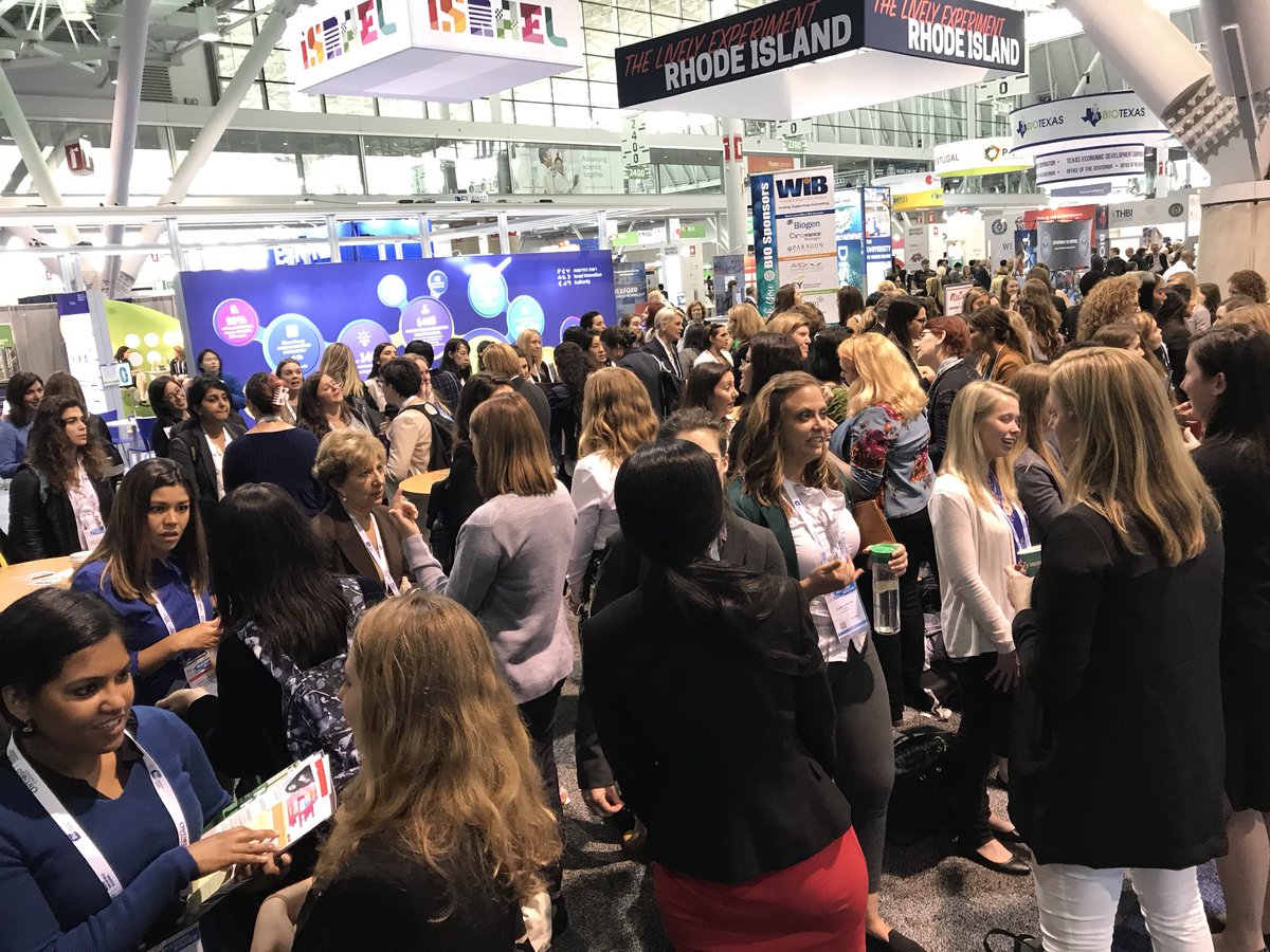 Over 100 women in life sciences attended @WomenInBio speed-networking session @ #BIO2018 - I would say it was a success! Thank you to all who organized & attended! #womeninbio #WomenInSTEM