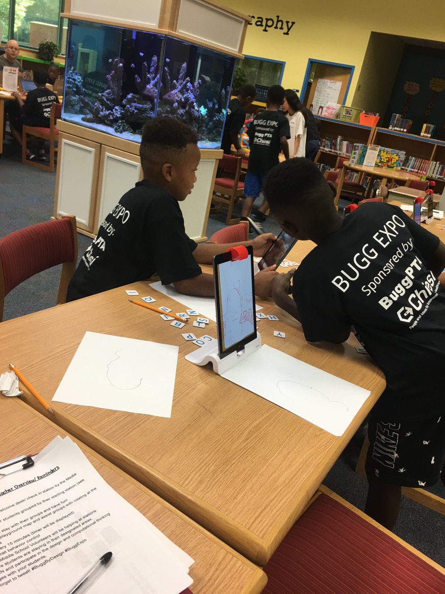 ritagoodman2018's tweet photo. Digital learning! Our future #BuggByDesign #BuggExpo https://t.co/9Tu9S9cqdD