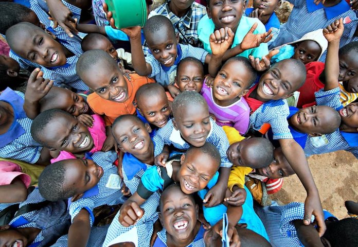 ThePurposePlay's tweet photo. Humango is a mobile gaming app that simulates sustainable community development, utilizing ads &amp; in-app purchase income to literally build sustainable communities! Support us at https://t.co/bPEFQFmoe8 #playforchange https://t.co/I6WhUNhd2t