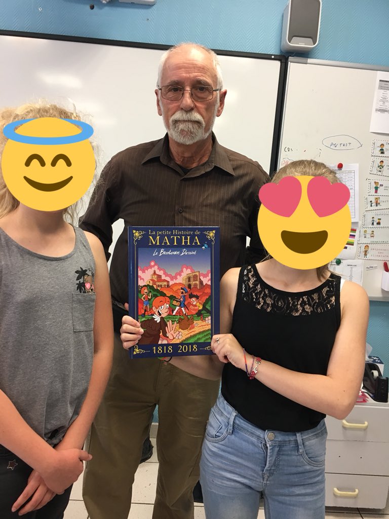 CM_Matha's tweet photo. Aujourd’hui il y a eu un monsieur qui nous a présenté la bande dessinée sur l’histoire de Matha il y a 200 ans et l’écriture à la plume. Puis nous avons fabriqué notre BD, c’était trop bien ! #Lana #Lylou #Norah https://t.co/uI4xiQ523j