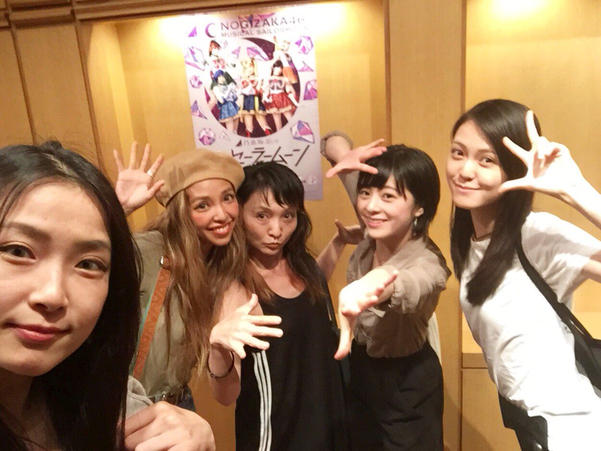 NomotoHotaru's tweet photo. 乃木坂46版セラミュ、ゲネプロ観てきたよん🌙♡
みかこさんも、ちひろさんも
同じ事務所のまりっぺのぐりおも！！皆さん素敵でした。

久しぶりにみんなに会えて嬉しかったな。むふふふふ https://t.co/lVfSceena8