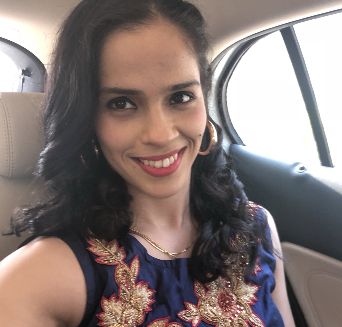 NSaina's tweet photo. ☺️☺️ https://t.co/gKWiaTM1U1