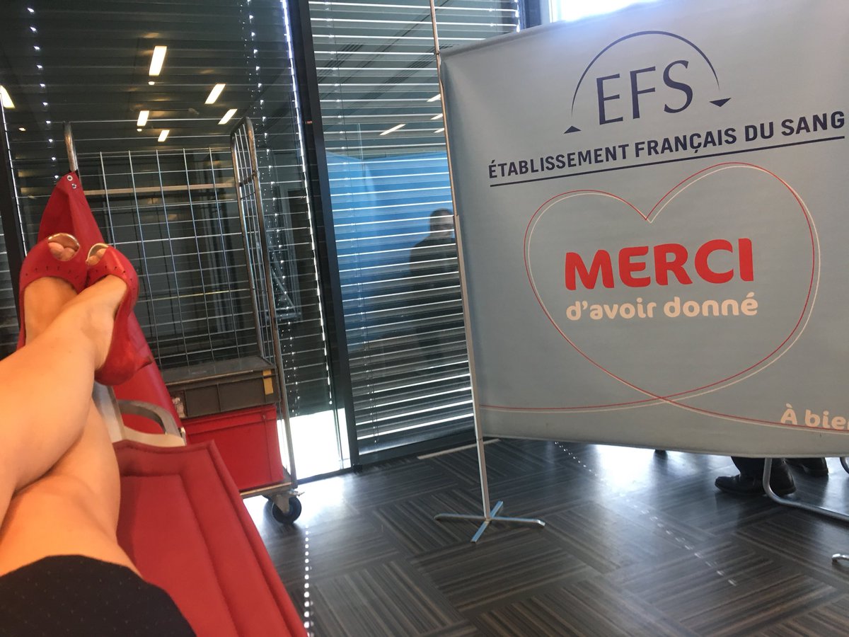 AlexLeclerc80's tweet photo. A @UpCoop , @EFS_Officiel fait le plein. Collaborateurs engagés 👍🏻 #donnez #dondusang https://t.co/Q4x1UR1PPz