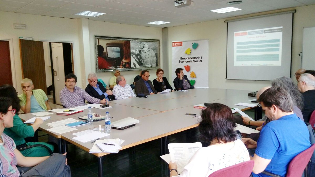 Trsempresa's tweet photo. La comissió de treball del Consell Municipal d’Economia Social i Solidària de #Terrassa #CMESST va debatre ahir el seu Pla Estratègic @fupar @laprevisio @eco_insercio @EinaCooperativa @malarrassa @leitat @consellvallesoc @SomEnergiaTerra @FiareValles @caritasdtr @XES_Terrassa https://t.co/ZRvlRCGHKL