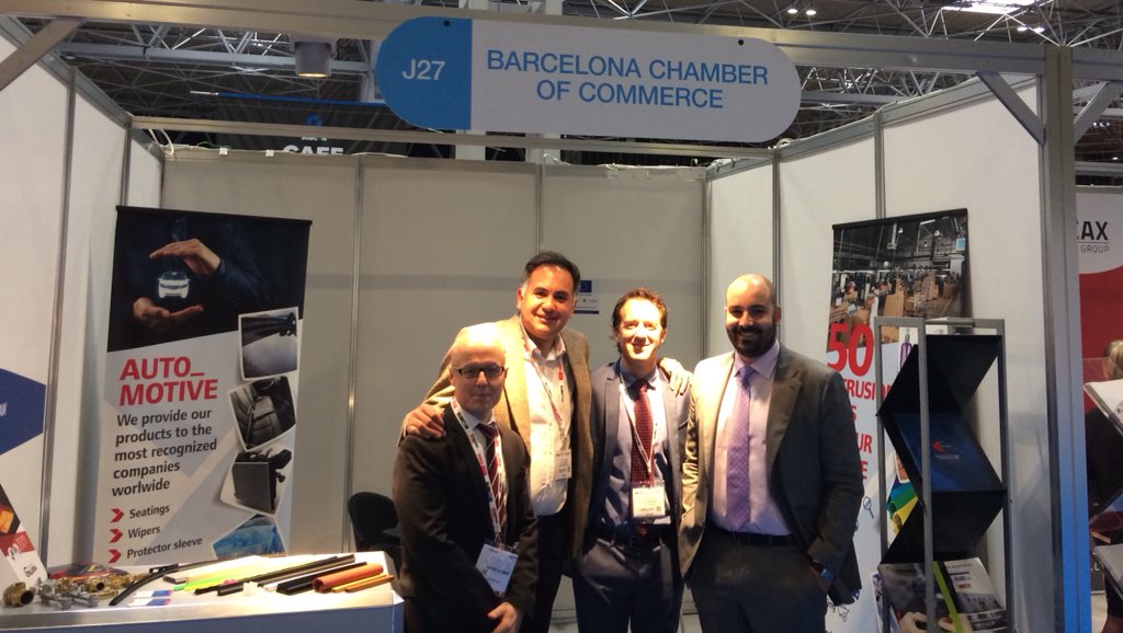 Inoxdesigners's tweet photo. Seguimos trabajando en la feria #subconshow ,  encuentro con amigos  @cambrabcn                            #cortelaser #lasertube @Inoxdesigners https://t.co/6gNkQ9Egnl