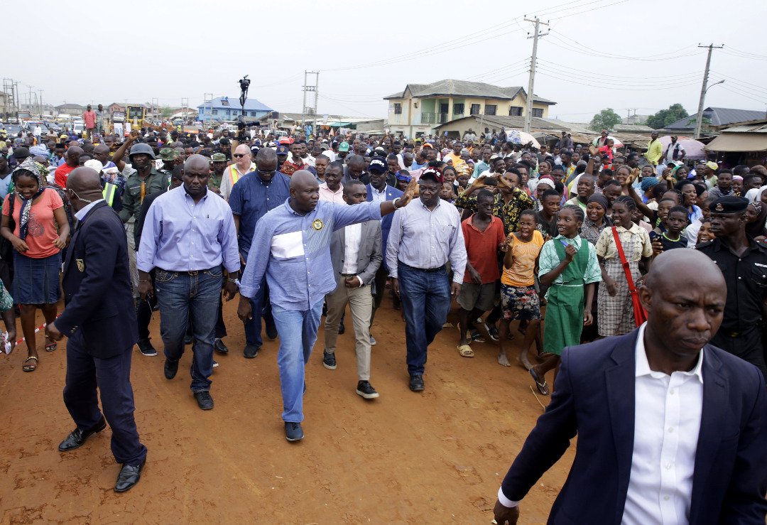 Akinwunmi Ambode tweet media