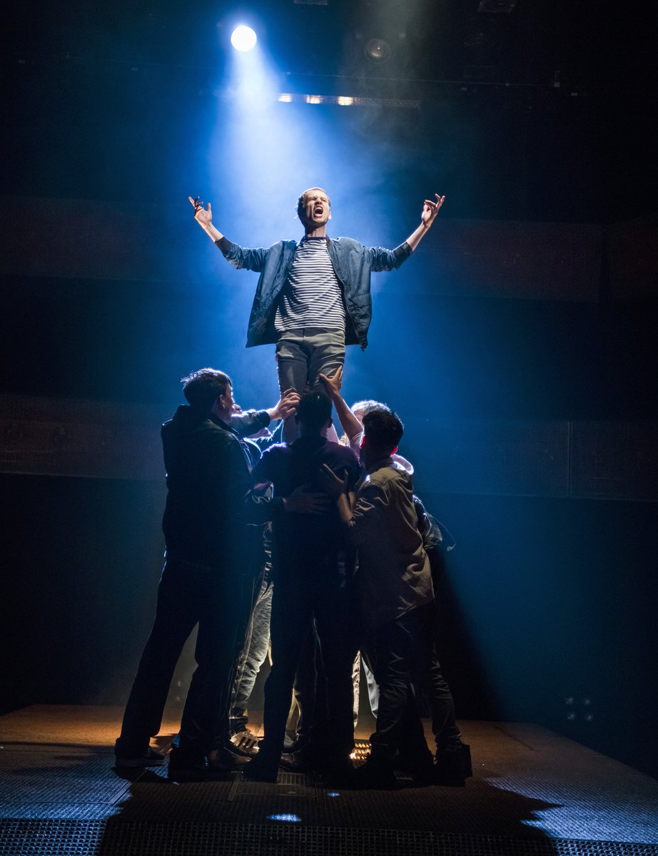 'Stylish, slick and totally engaging' - lovely ★★★★★ review of #Fatherland from <a href="/M_Star_Online/">Morning Star</a>. Here until 23 June, book now! 

Full review here: bit.ly/2Jhy9L5