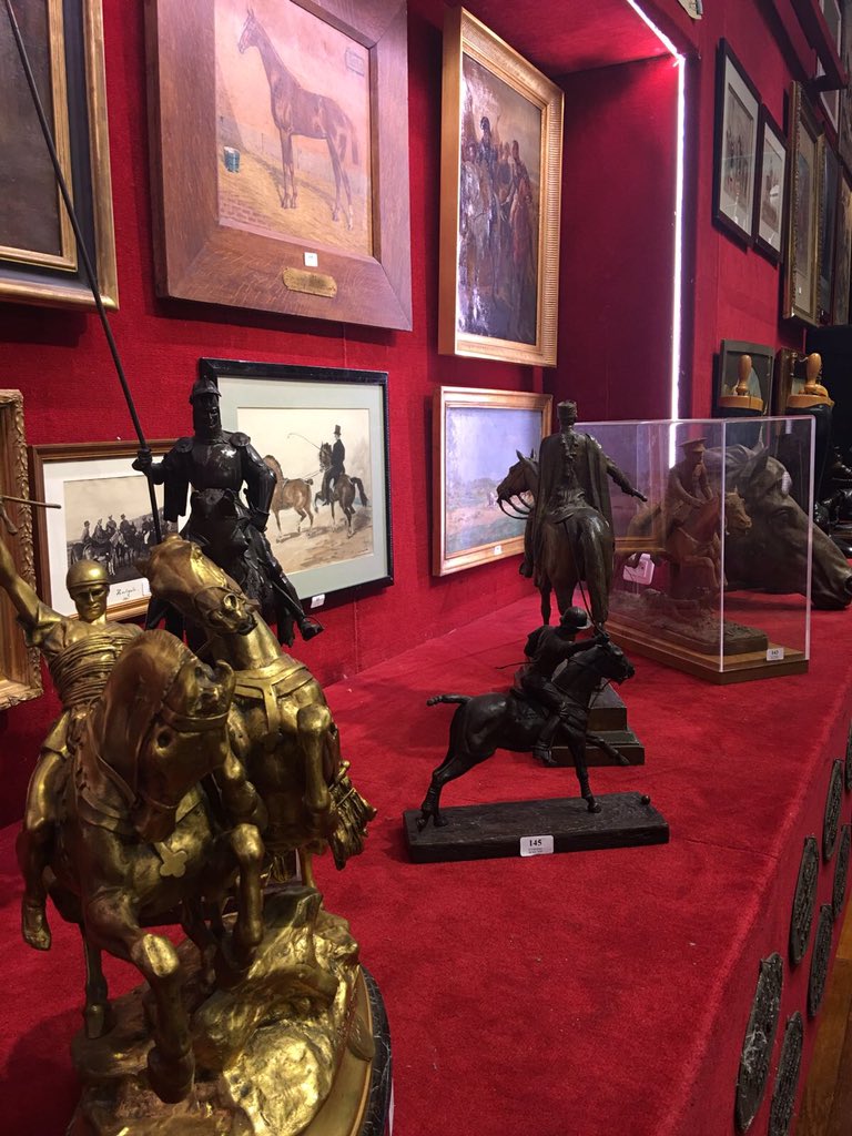 KaMondoAuctions's tweet photo. #exposition aujourd'hui jusqu'à 21h @Drouot salle 7 #cheval dans l'art #collection d'une Propriété nancéienne #numismatics https://t.co/yxDIyevcU9
