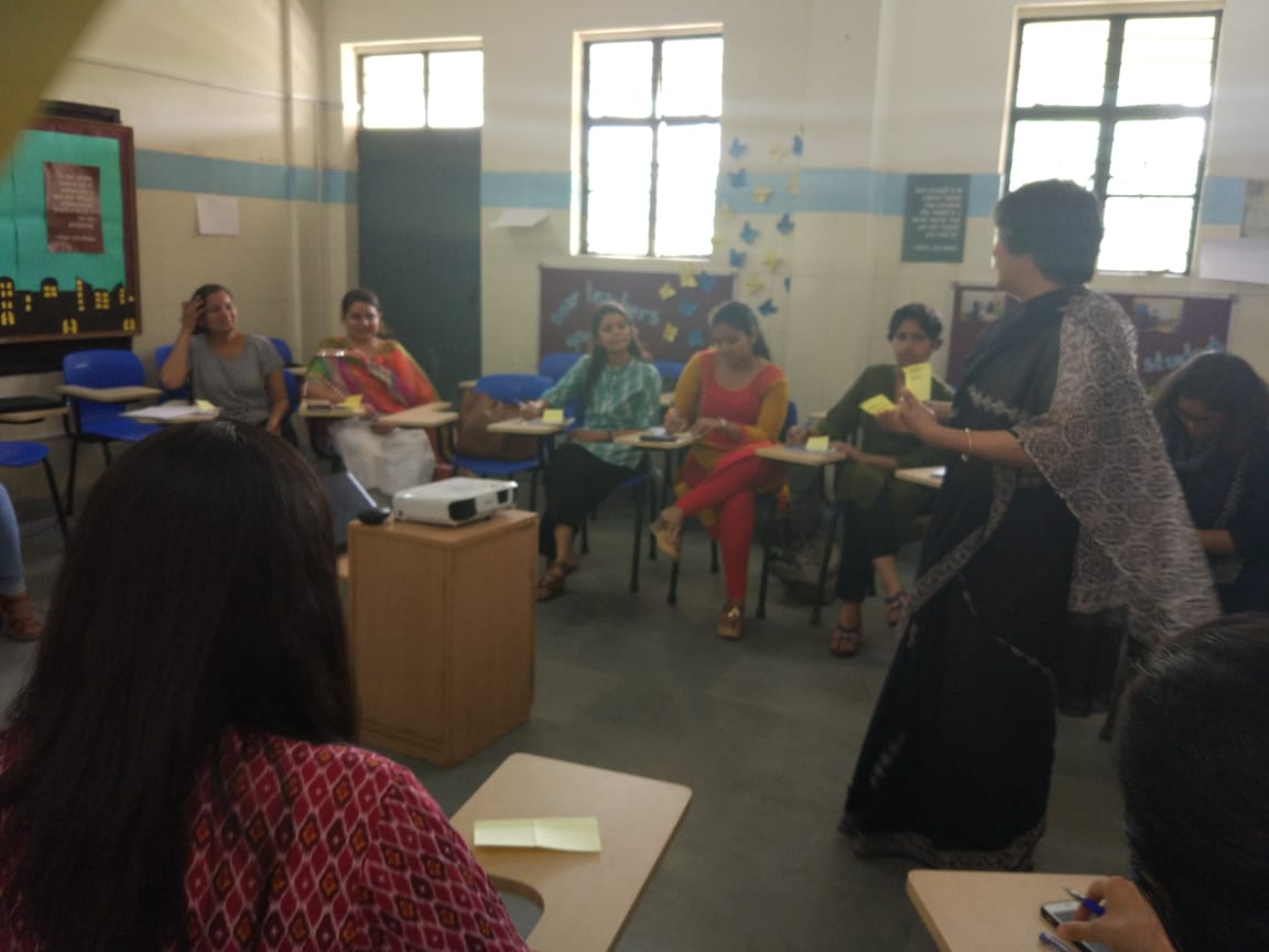 PeepulIndia's tweet photo. Summer Induction Program for our new batch of teachers starts with a bang! 
#peepul #peepulindia #peepulpromise #partnershipschools #summerinduction #newteachers https://t.co/8k9xbLZVWl