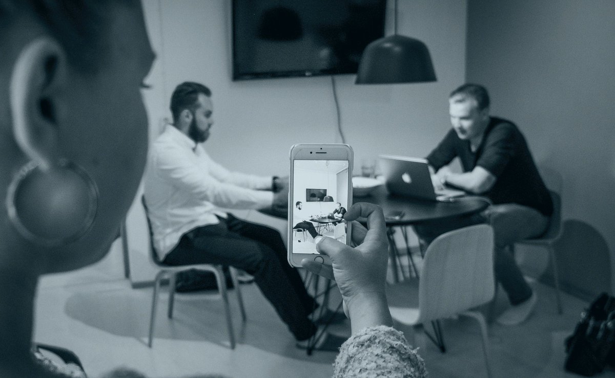 hypementfamily's tweet photo. Miten yritykset voisivat hyödyntää Instagram Takeoveria markkinoinnissaan? Tässä ajatuksia aiheesta. https://t.co/HCECnAr1Qy #hypement #hypementfamily #vaikuttajamarkkinointi #markkinointi #instagram #InstagramTakeover https://t.co/fAIVHUqzdX